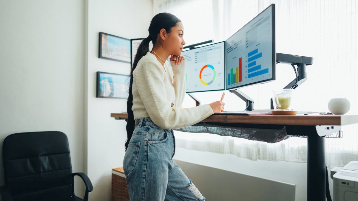 This in-demand remote job pays up to $250 an hour and doesn't require a degree - Vimarsana News