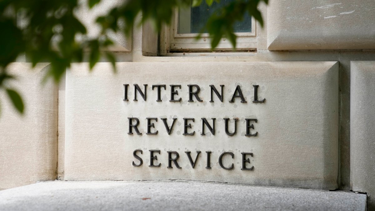 IRS plans limited rollout of free e-file tax return system – NBC New York - Vimarsana News