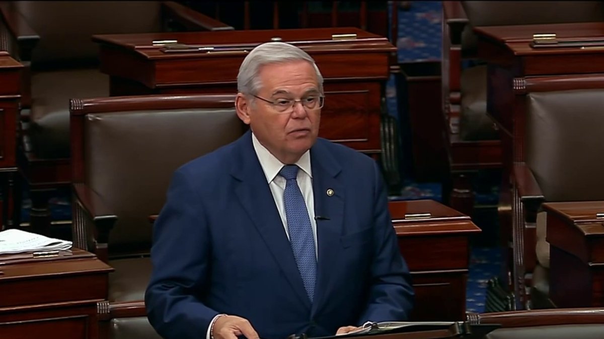 Bob Menendez should resign, majority of New Jersey residents say: Poll – NBC New York - Vimarsana News