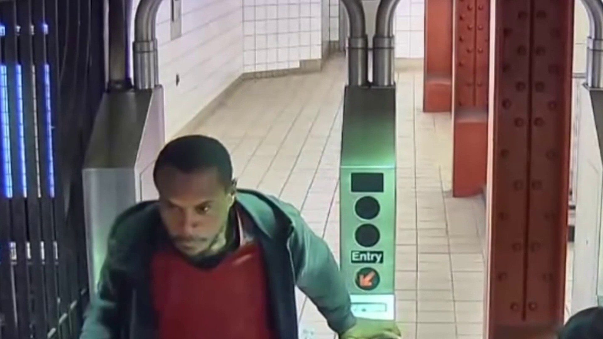 Suspect in midtown Manhattan subway station push arrested, tied to 2nd  attack: Sources