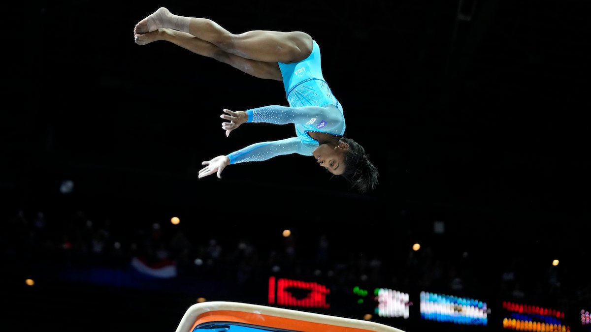 Simone Biles became first woman to land the Yurchenko double pike vault at  World Artistic Gymnastics Championships - ABC7 New York