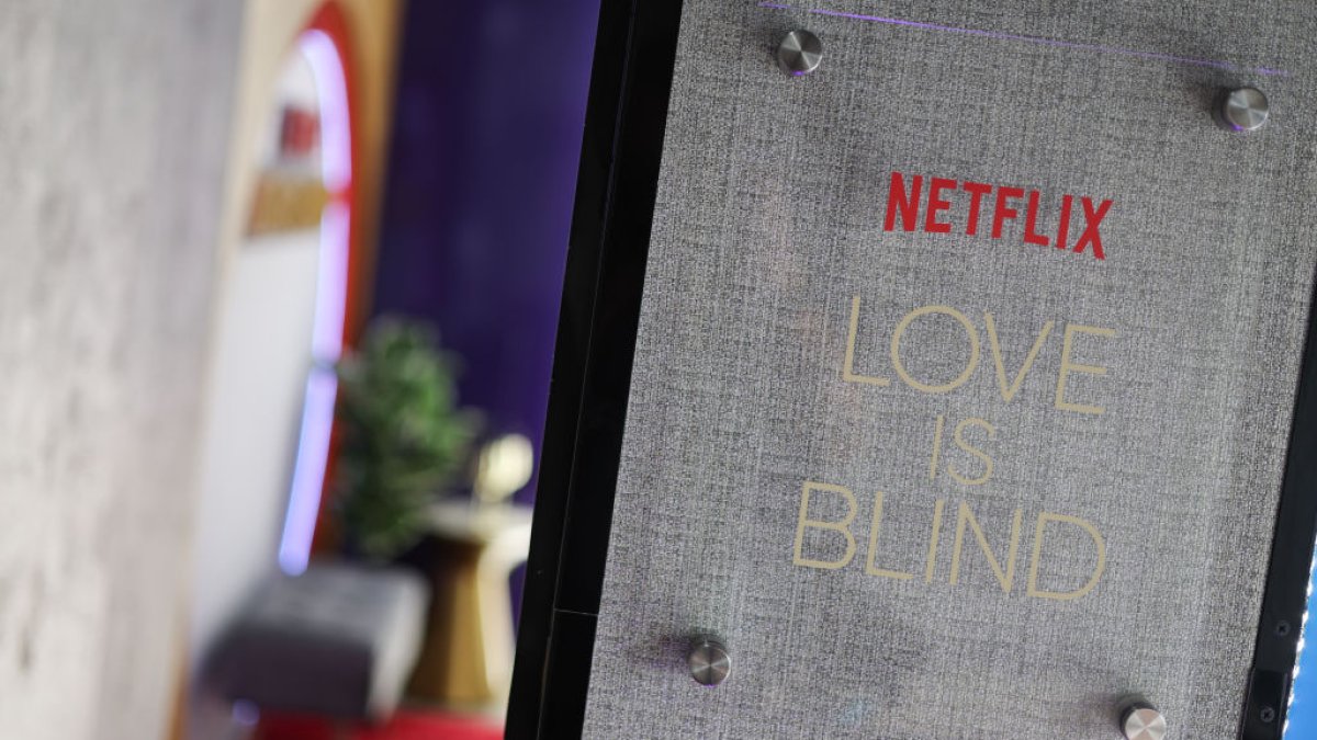 'Love Is Blind' star Jimmy responds to off-screen girlfriend claims – NBC New York - Vimarsana News