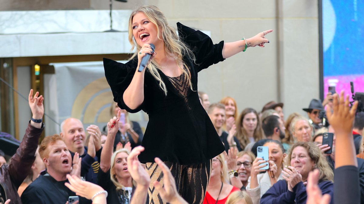 The Kelly Clarkson Show Returns Today From Its New NYC Studio NBC the-kelly-clarkson-show-returns-today-from-its-new-nyc-studio-nbc
