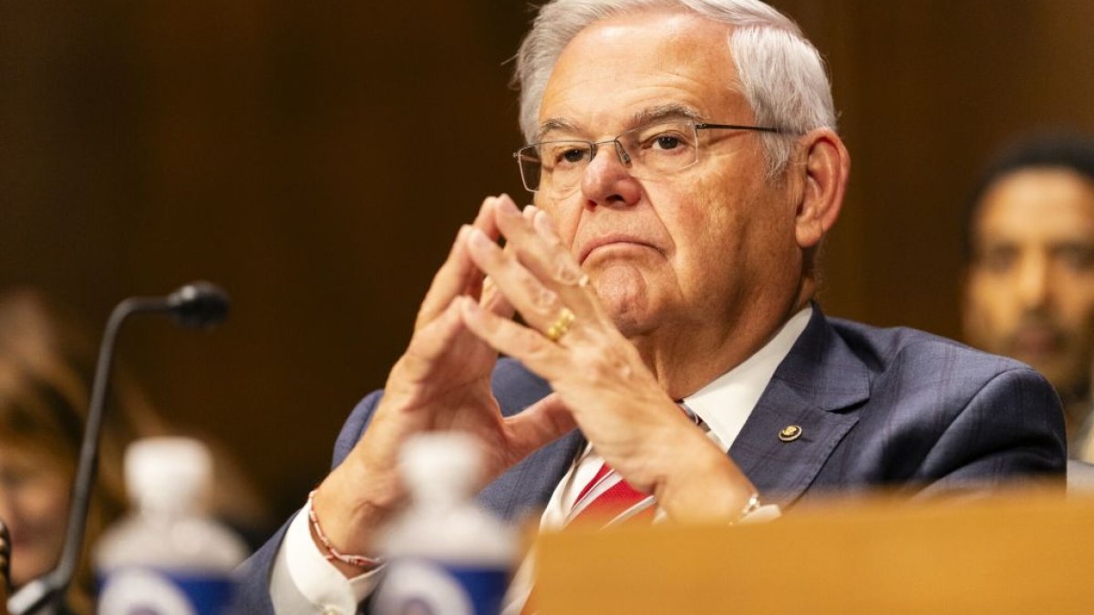 Sen Bob Menendez Case Accused Of Acting As Foreign Agent In Superseding Indictment Nbc New York