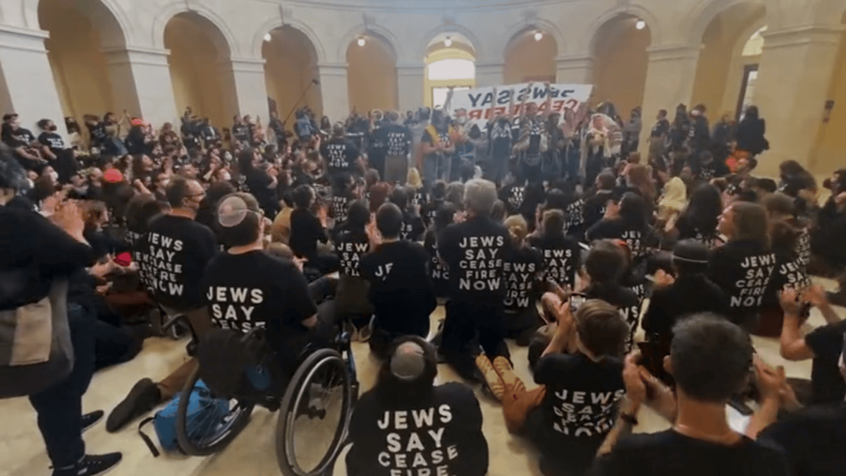 Hundreds arrested in Cannon House Office Building after Israel-Hamas protest – NBC New York - Vimarsana News