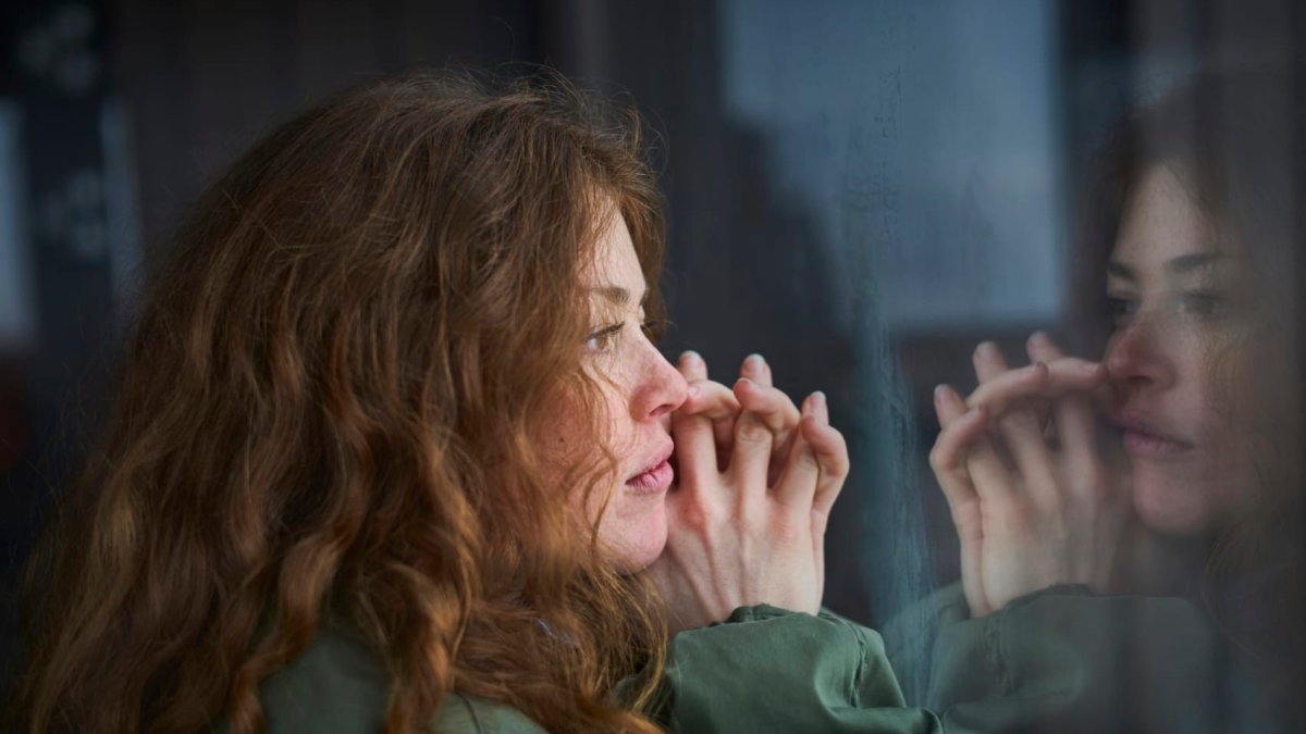 'We have to take care of ourselves': How to function at work during times of 'turmoil and upheaval,' from a trauma expert – NBC New York - Vimarsana News
