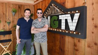 The Property Brothers Drew Scott (L) and Jonathan Scott.