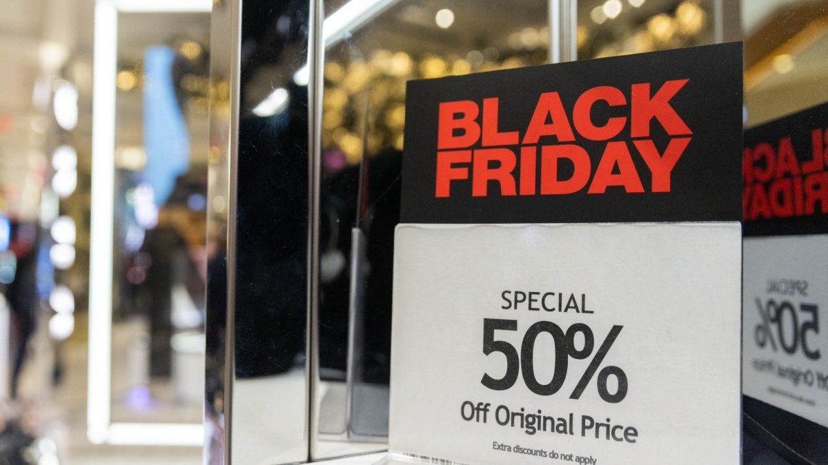 Black Friday 2023: See Walmart, Target and other store hours – NBC New York