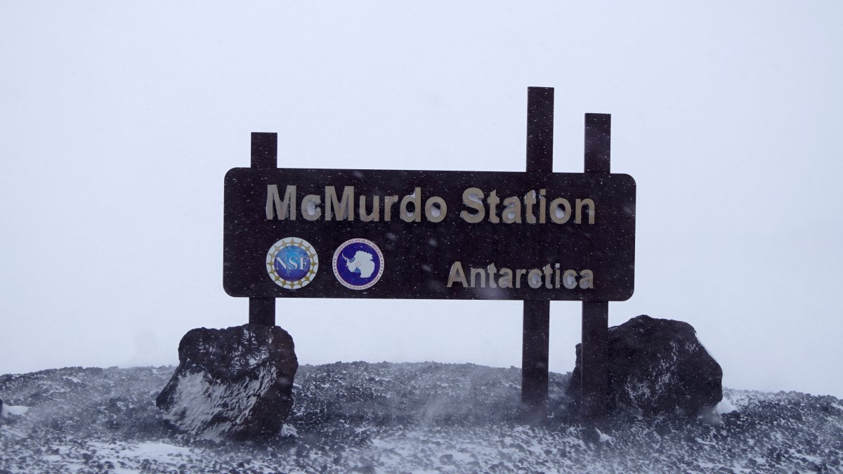 Man accused of assault sent to remote icefield in Antarctica – NBC New York - Vimarsana News