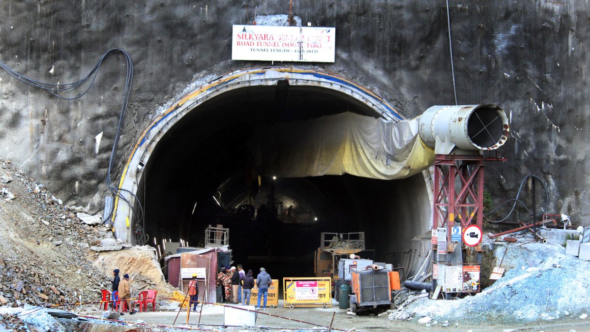 New drill bores deeper into tunnel rubble in India to help workers – NBC New York - Vimarsana News