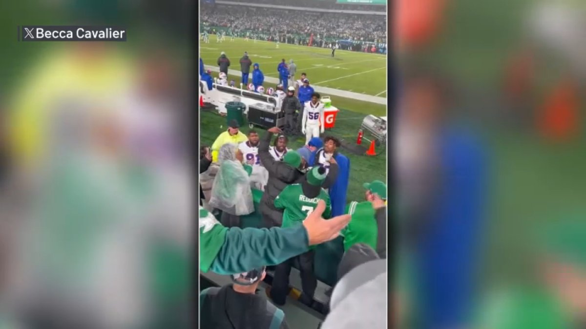 Buffalo Bills Defensive End Shaq Lawson Confronts and Appears to Shove Fan During Eagles’ Loss – NBC New York