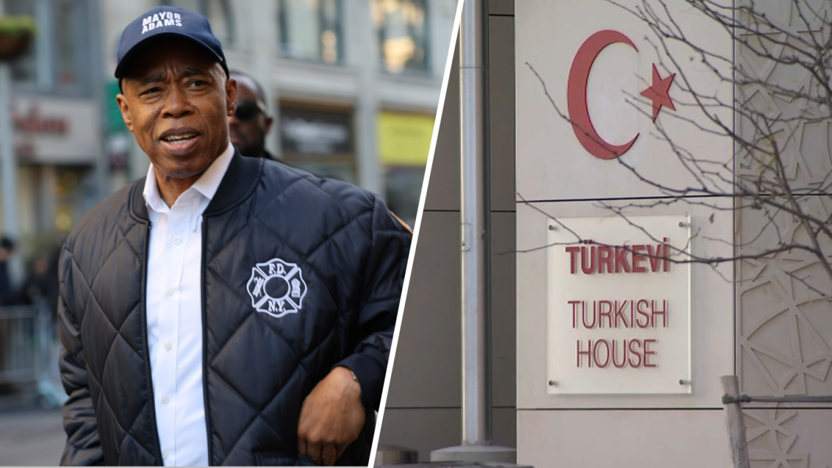 联邦调查局调查亚当斯市长代表土耳其政府发送给纽约市消防局的短信