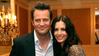 Matthew Perry and Courteney Cox