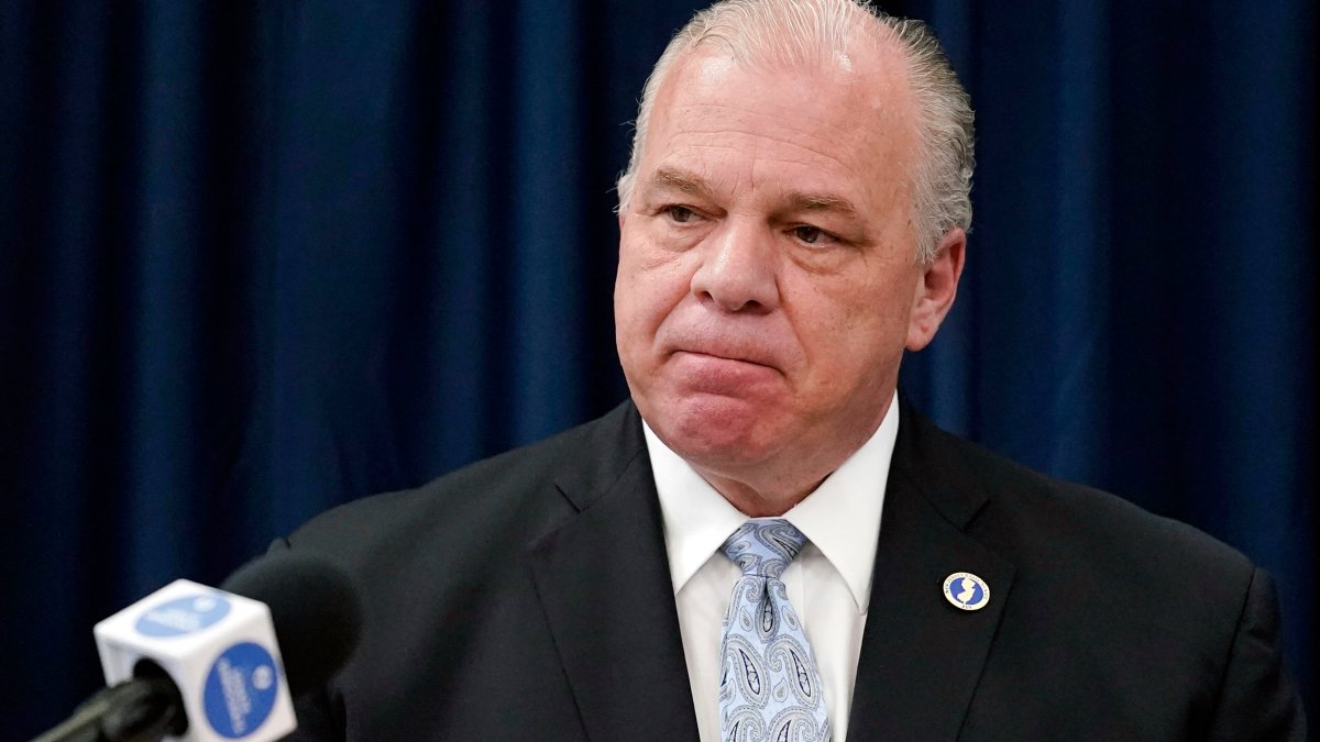 Former NJ Senate President Steve Sweeney Announces Run for Governor as a Democrat – NBC New York