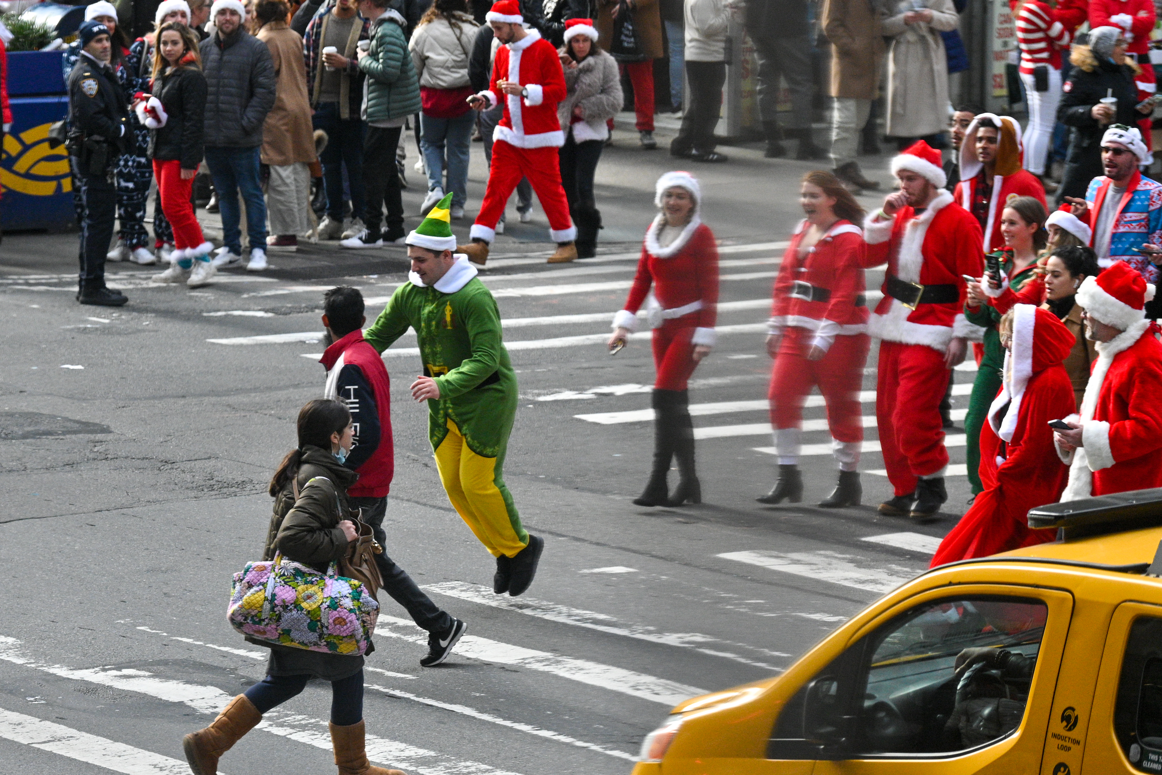 SantaCon 2023 NYC Bar crawl route and more NBC New York