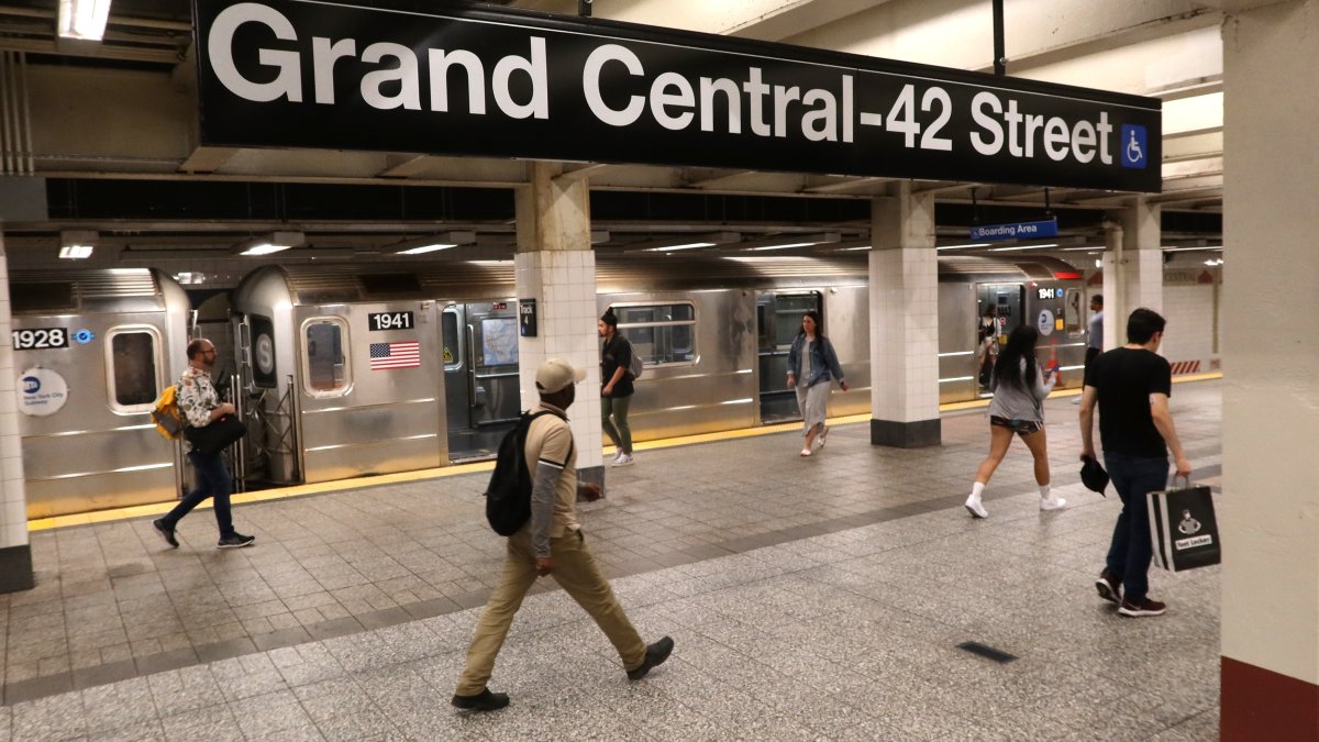 No Grand CentralTimes Square shuttle service this week What to know