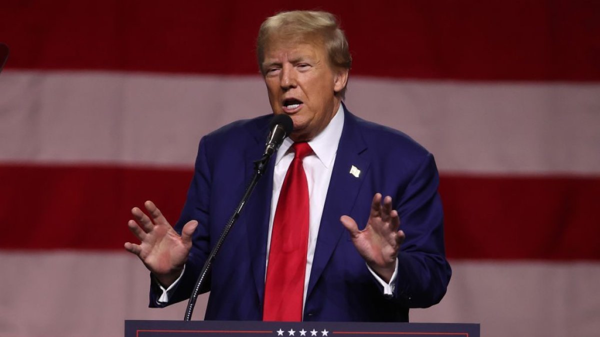 Trump invokes Nazi-era 'blood' rhetoric against immigrants – NBC New York - Vimarsana News