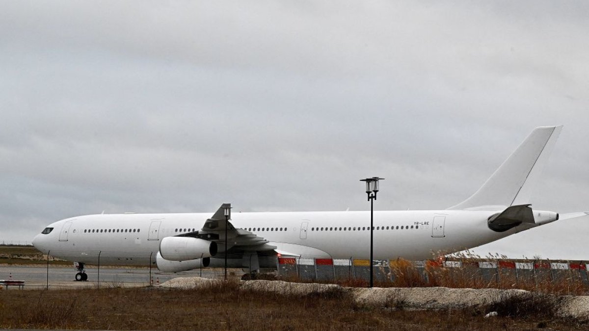 France investigating plane headed to Nicaragua for human trafficking – NBC New York - Vimarsana News