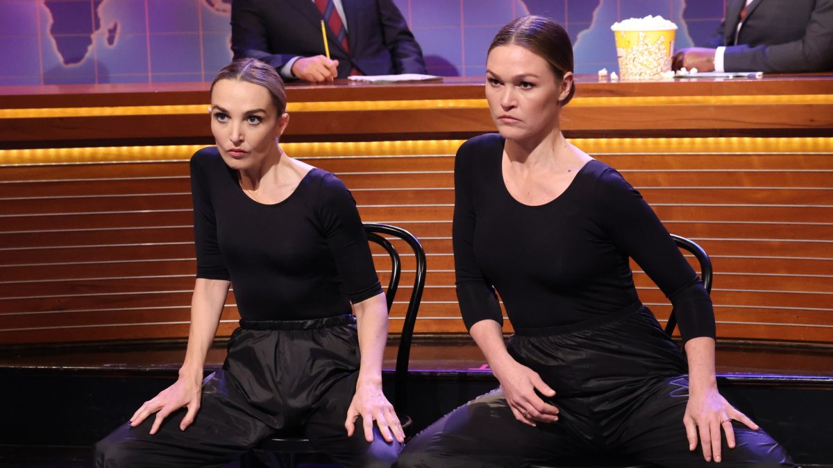 Julia Stiles performs ‘Save The Last Dance’ routine in surprise ‘SNL