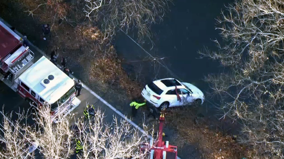 Totowa, NJ spinout puts SUV in Passaic River – NBC New York - Vimarsana News
