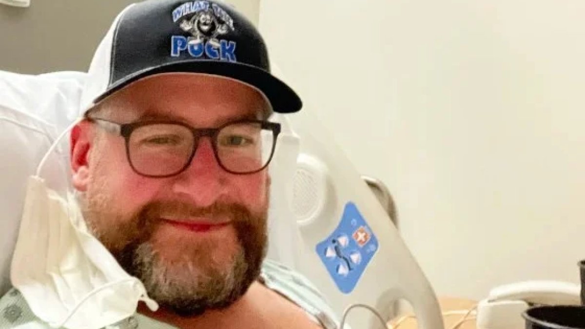 After surviving a stroke at 40, this dad is sharing the warning signs he ignored - Vimarsana News