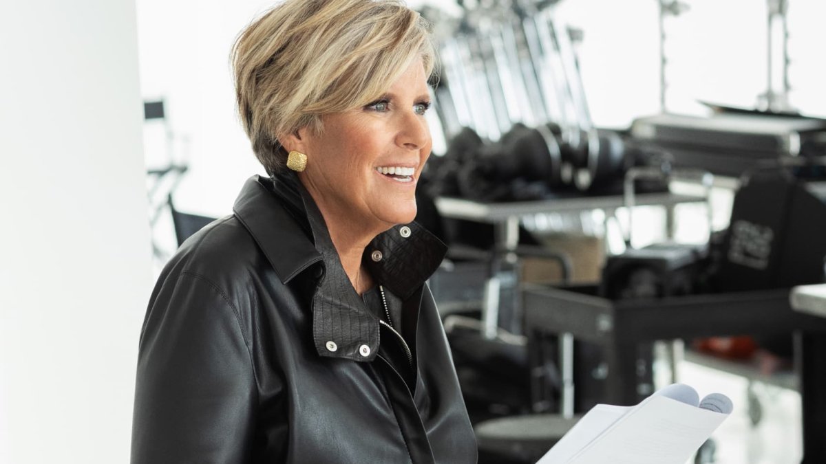 Suze Orman hates when you redo your budget each January: 'If you restrict,' you'll eventually 'explode' – NBC New York - Vimarsana News