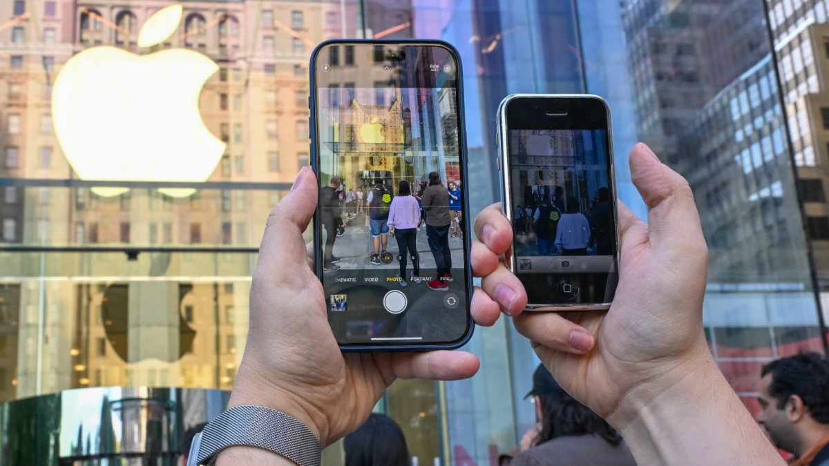 How the Apple iPhone became one of the best-selling products of all ...
