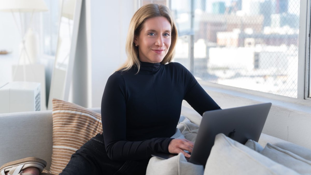 28-year-old with a net worth over $500,000 shares 5 money habits she avoids: 'Everything can't be a little treat' – NBC New York - Vimarsana News