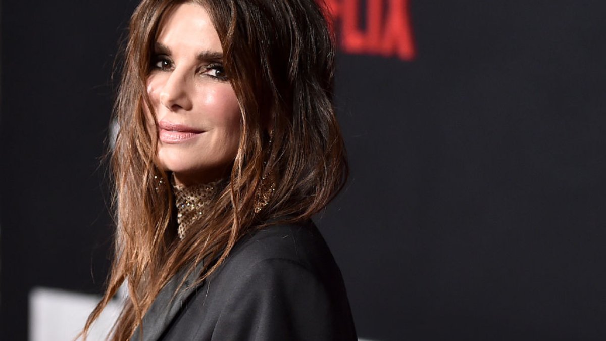 Sandra Bullock spreads late partner Bryan Randall's ashes in Wyoming – NBC New York - Vimarsana News