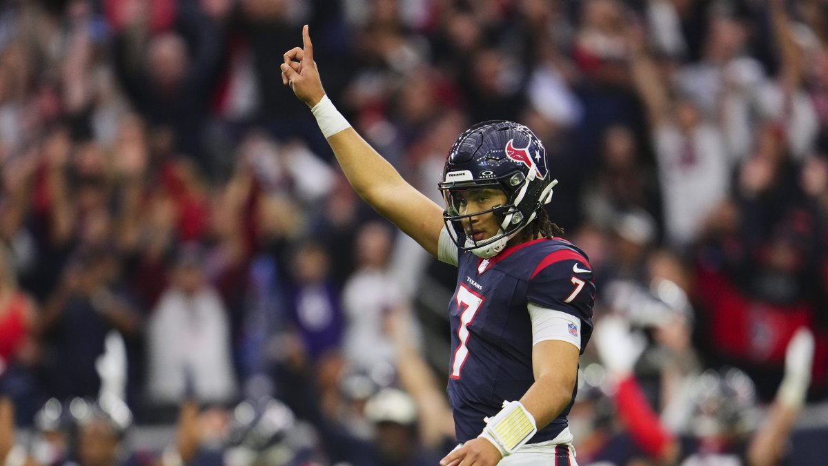 Texans’ C.J. Stroud youngest NFL QB to win a playoff game NBC