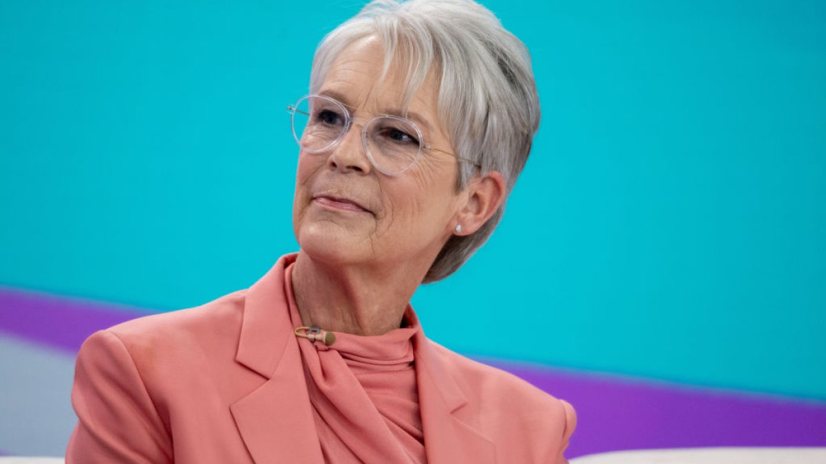 Jamie Lee Curtis says turning 65 is a moment of 'excitement.' Here's why – NBC New York - Vimarsana News