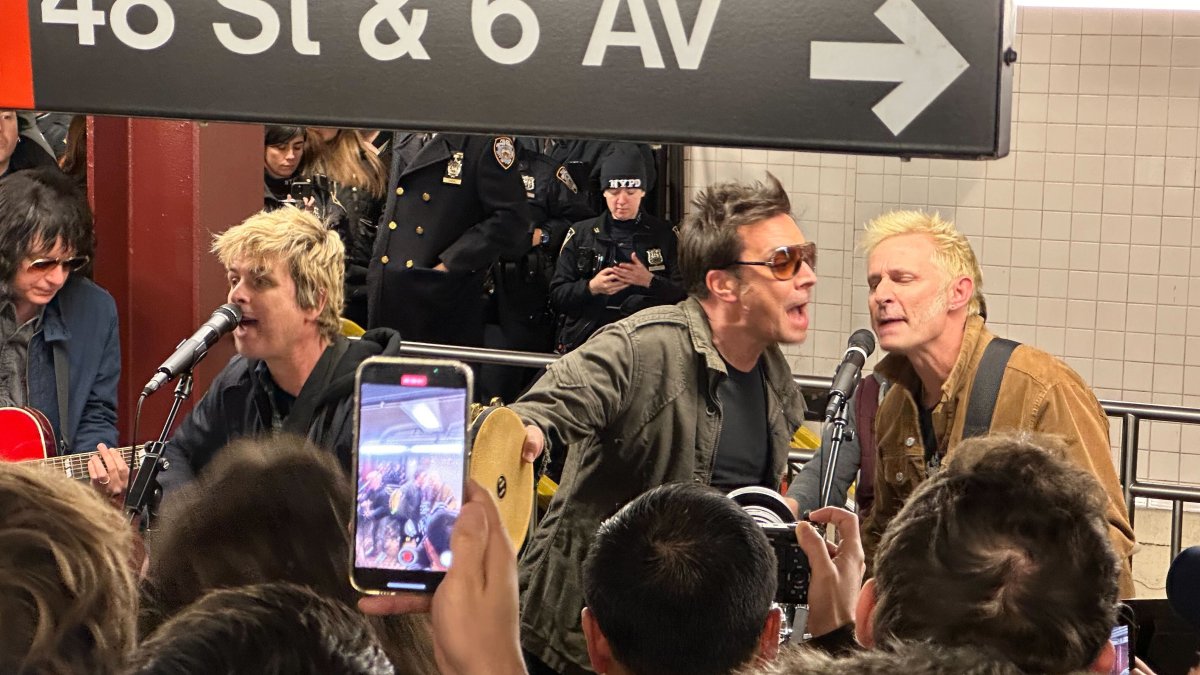 Green Day performs set in Rockefeller Center subway station with Jimmy
