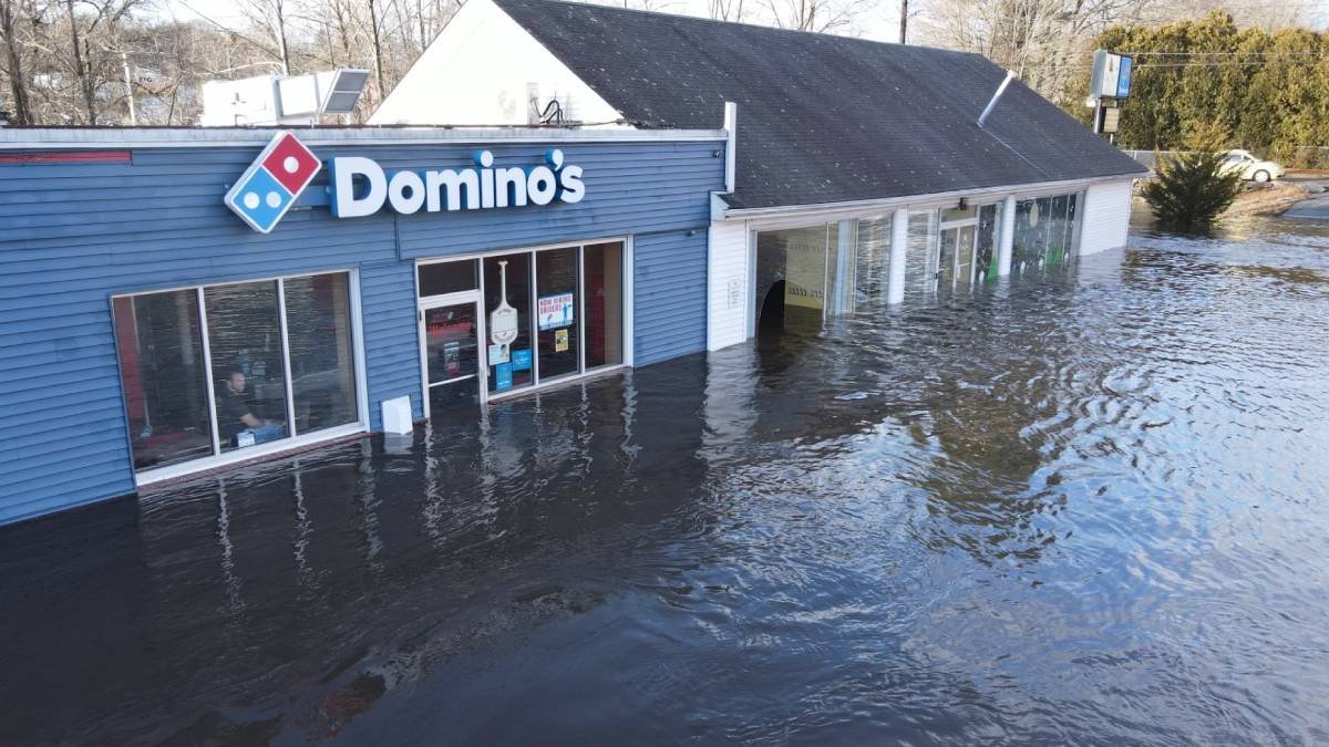 Evacuations issued, power substation offline after partial dam break in Connecticut - Vimarsana News