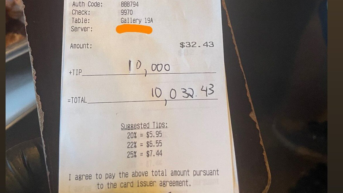 Customer leaves $10K tip on $32 bill at Michigan restaurant – NBC New York - Vimarsana News