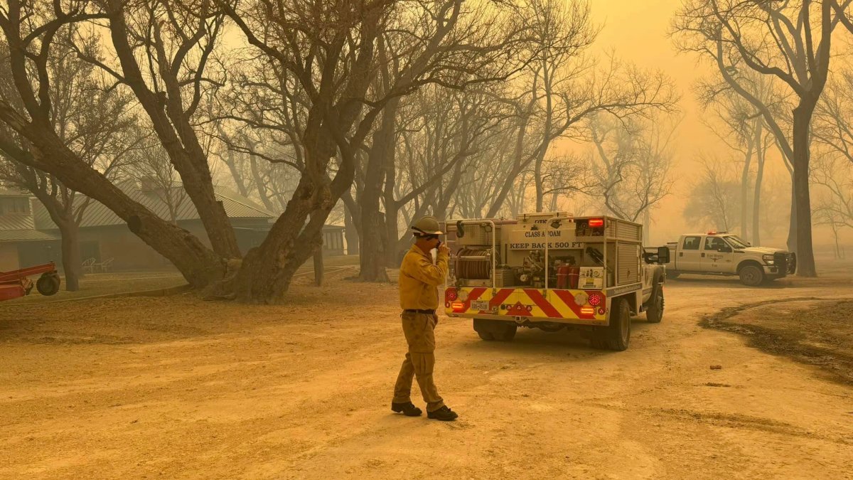 Wildfire in West Texas shuts down nuclear weapons facility – NBC New York - Vimarsana News