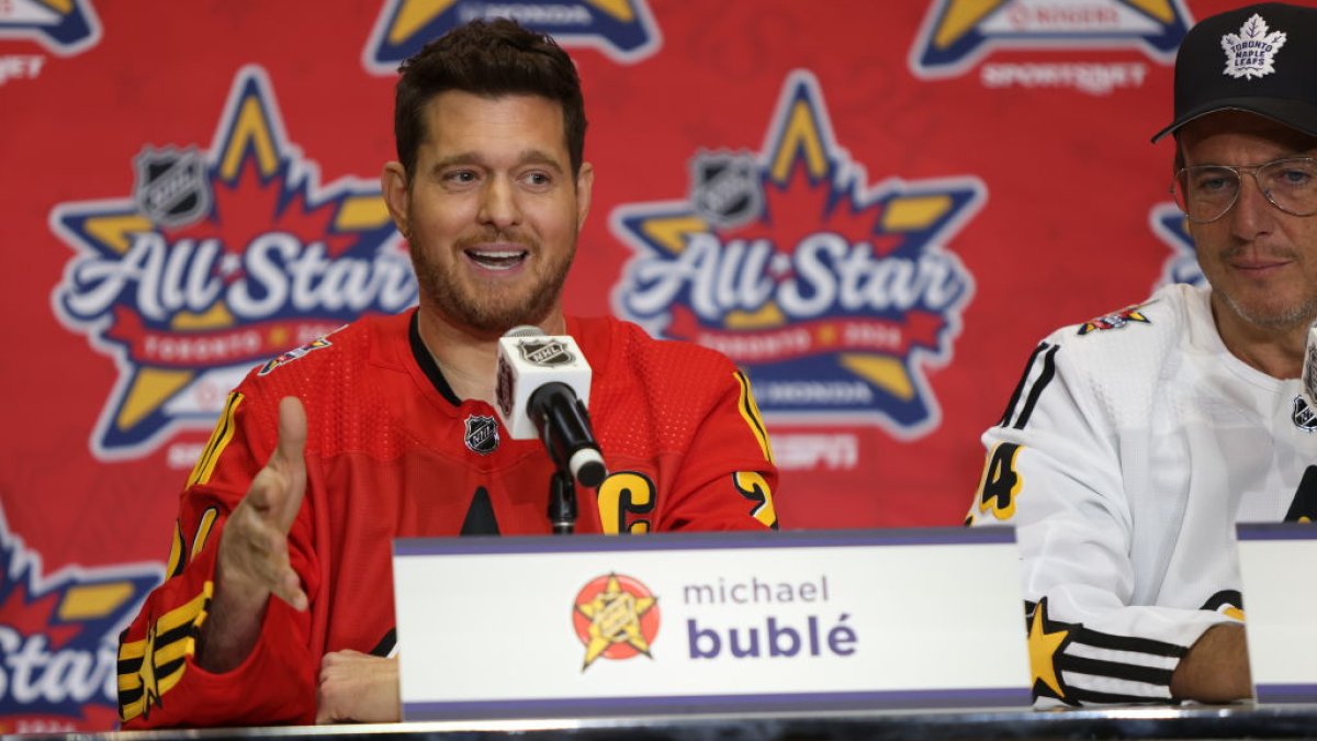 Michael Bublé jokes he was high on mushrooms during NHL press