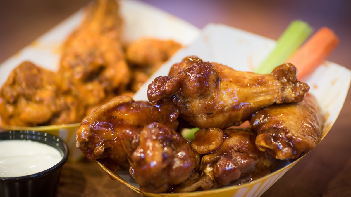 Buffalo Wild Wings to give free wings after Super Bowl 2025 OT NBC