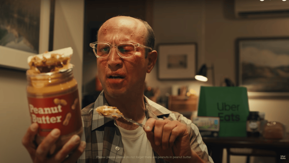 Uber Eats 'jokes' about peanut allergies in Super Bowl commercial – NBC New York - Vimarsana News
