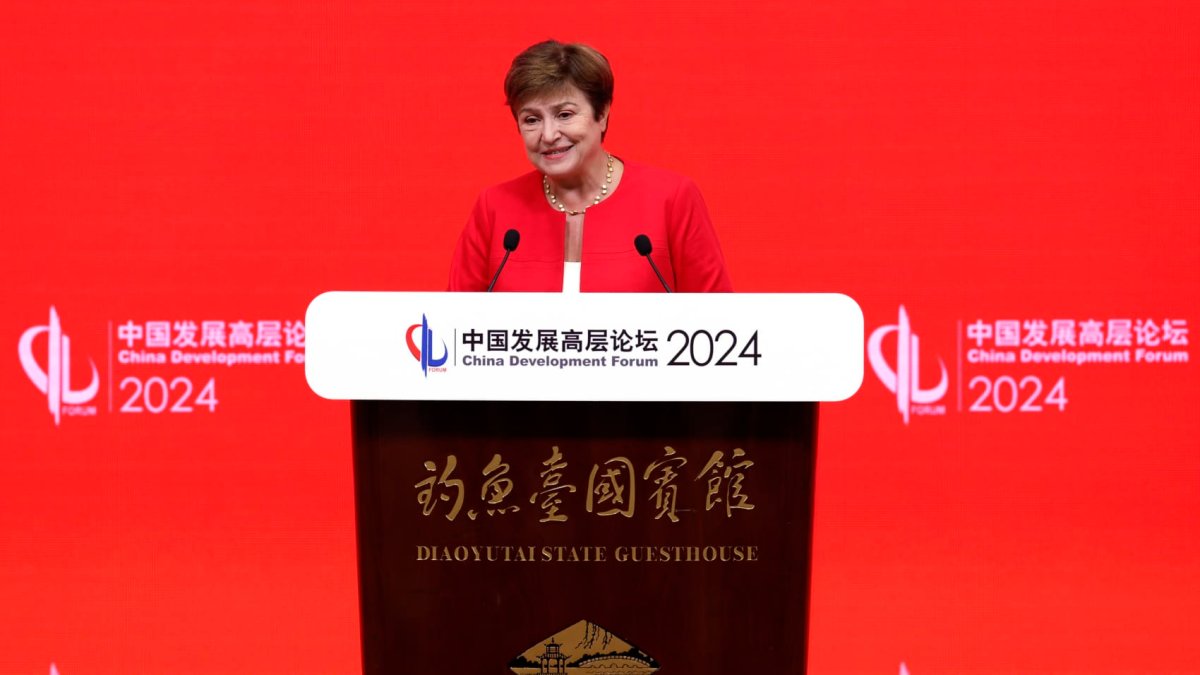 China faces ‘fork in the road,’ IMF chief says, urging Beijing to ...