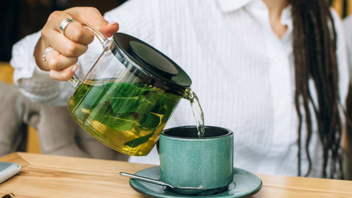 Is green tea good for you? Drinking it every day can provide these