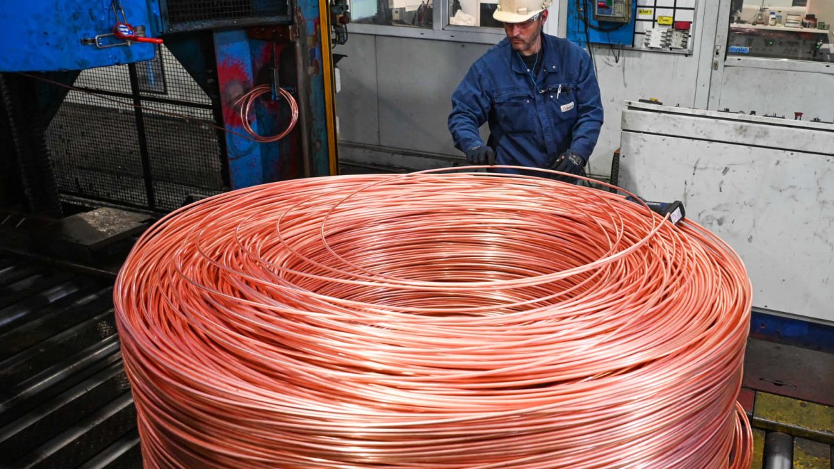 'Big change' in global growth is bullish for commodities including copper, says VanEck CEO – NBC New York - Vimarsana News