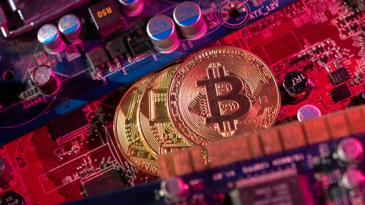 The Bitcoin network completes the fourth-ever 'halving' of rewards to miners – NBC New York - Vimarsana News