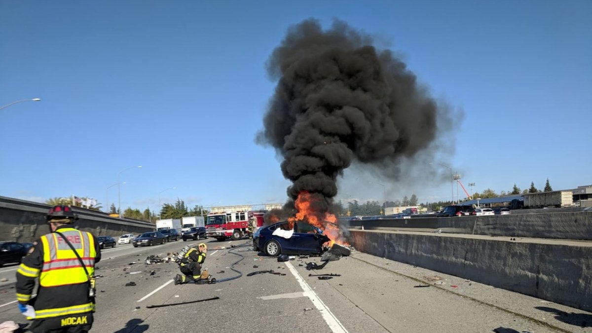 Federal regulator finds Tesla Autopilot has 'critical safety gap' linked to hundreds of collisions – NBC New York - Vimarsana News