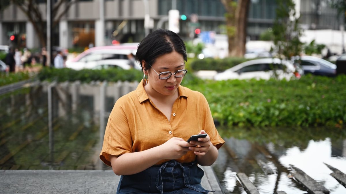 Email isn't just annoying to Gen Z workers—it's stressing them out - Vimarsana News