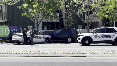 5 hurt in San Jose crash involving Santa Clara County Sheriff's Office car