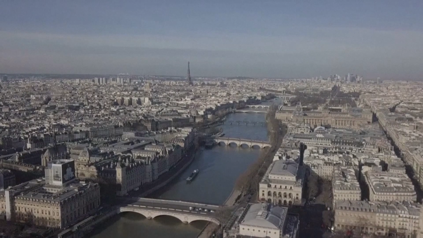 French president says there is a plan B for Olympic opening ceremony if risk deemed too high for Seine