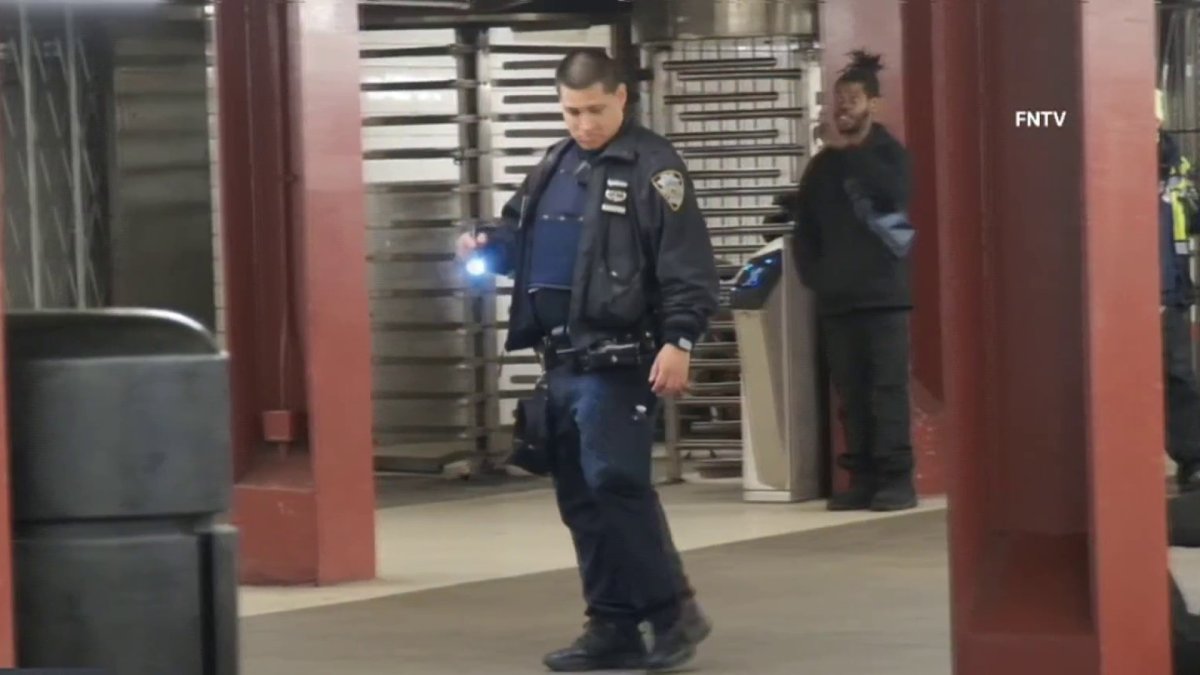 Man slashed in the face at Rockefeller Center subway station in ...
