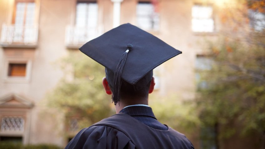 Does college still pay? Workers without a degree are doing better than they have in years, report finds