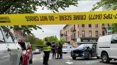 Mom killed, daughter critically hurt after Brooklyn driver runs them down