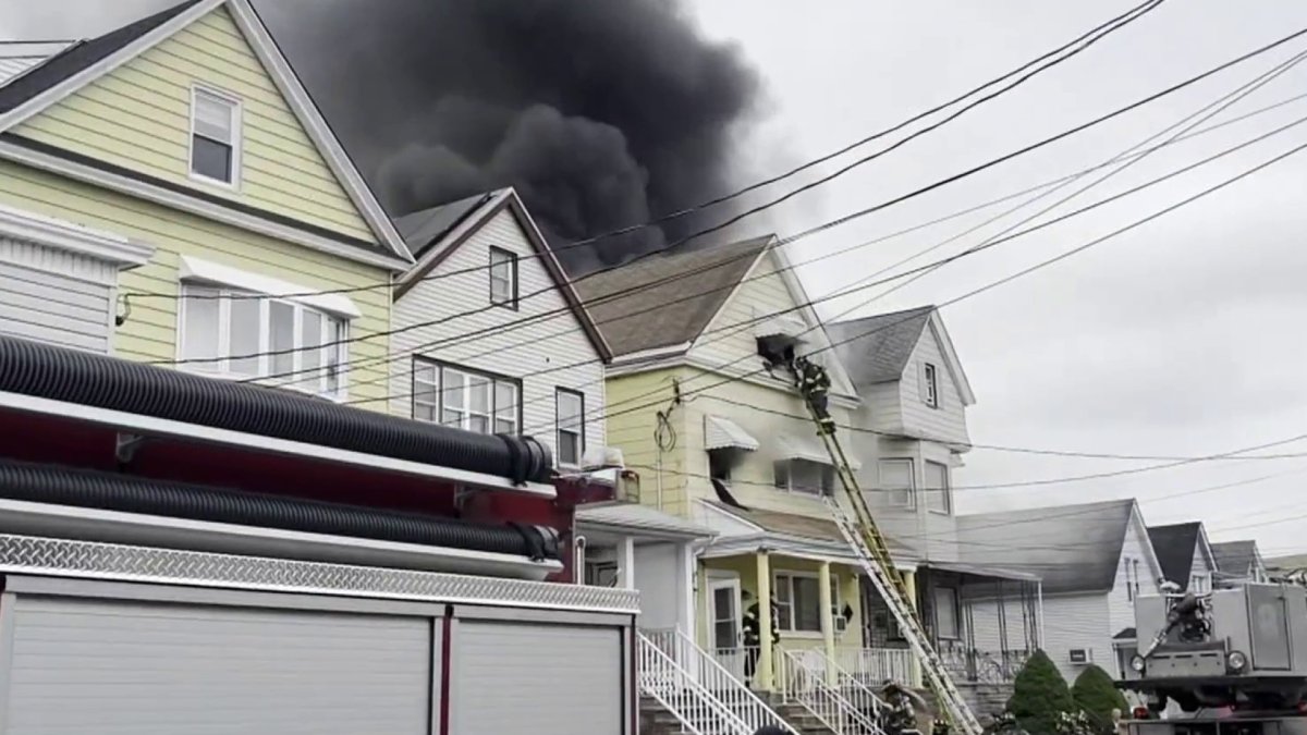 Large fire in NJ leaves 17 people without homes – NBC New York